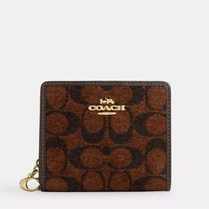 New Coach Snap Wallet In Signature Chenille CCQ32 Gold